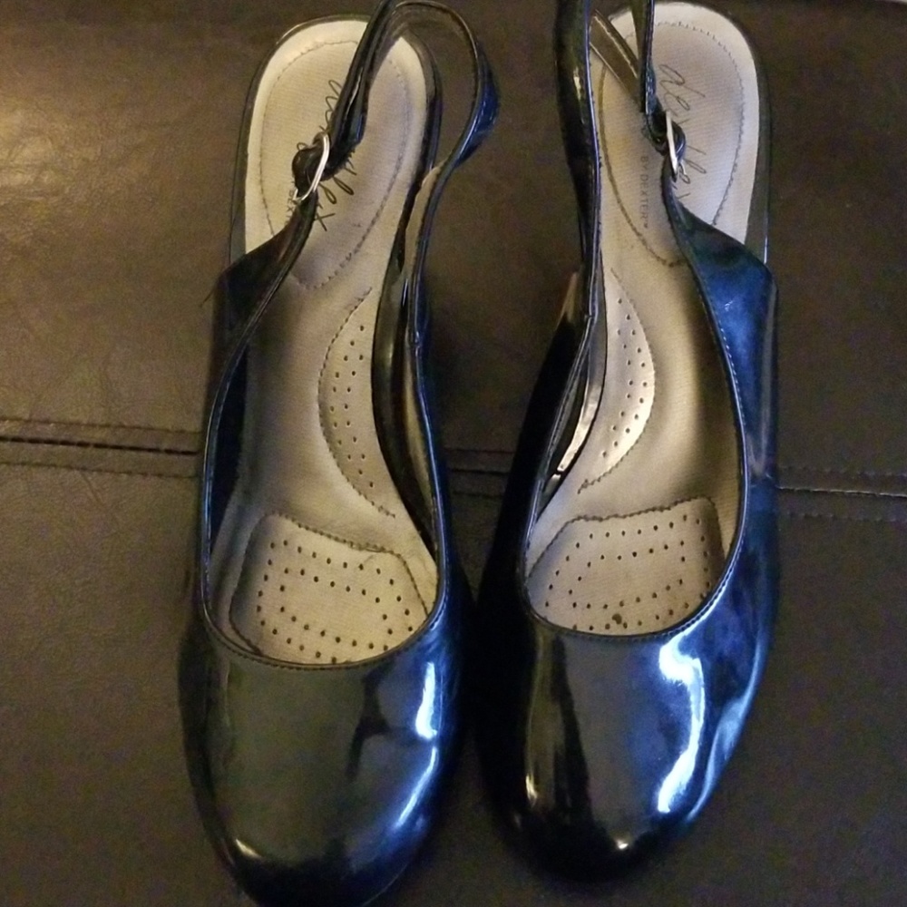 Slingbacks